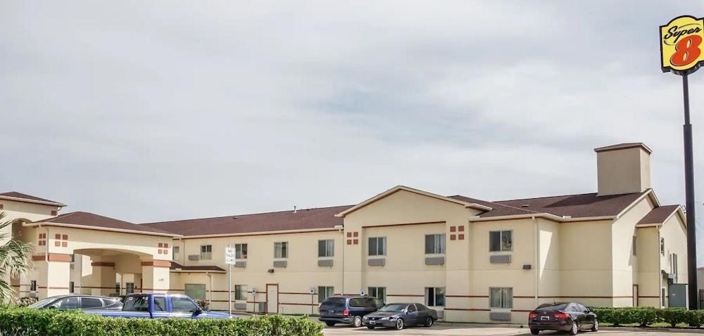 Super 8 By Wyndham Brenham Tx Hotel Exterior foto